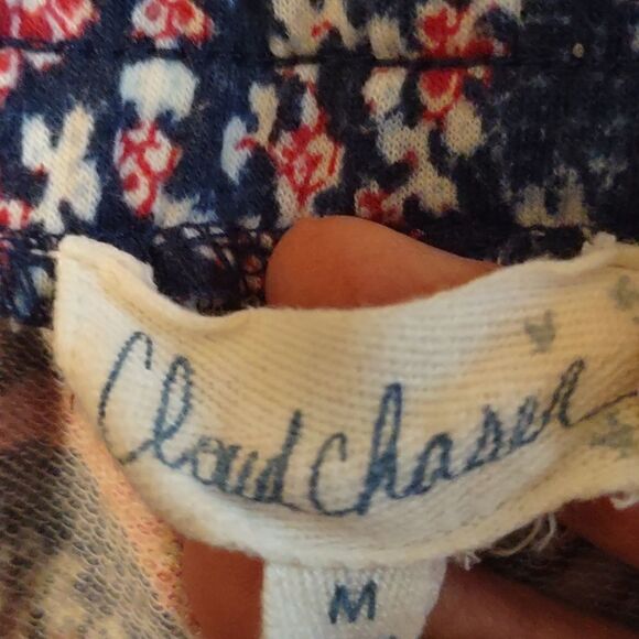 Cloud Chaser size M Blue white floral‎ ball fringe trim shorts great condition - Picture 6 of 7